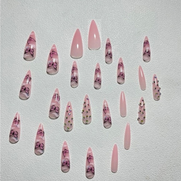 Stiletto, pink butterfly press on nails - Picture 4 of 4